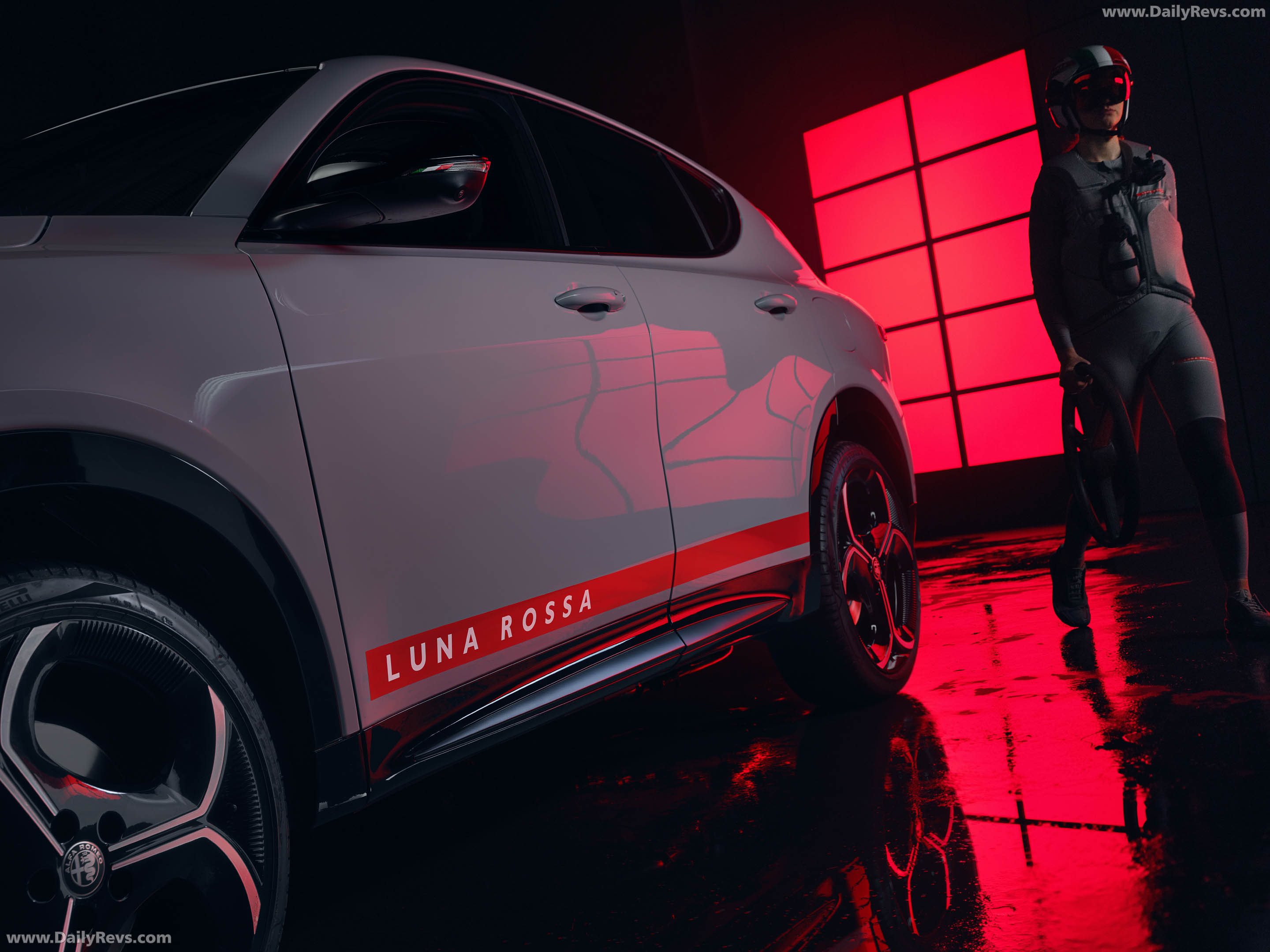 2027 Alfa Romeo Tonale Luna Rossa Exterior